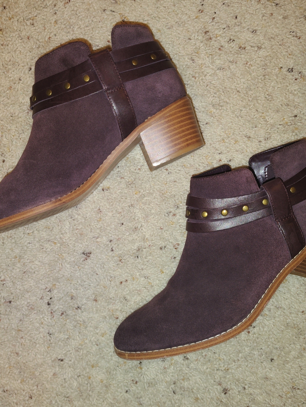 Clarks Somerset Breccan Purple Suede Ankle Boots with Gold Studs #boots #studded